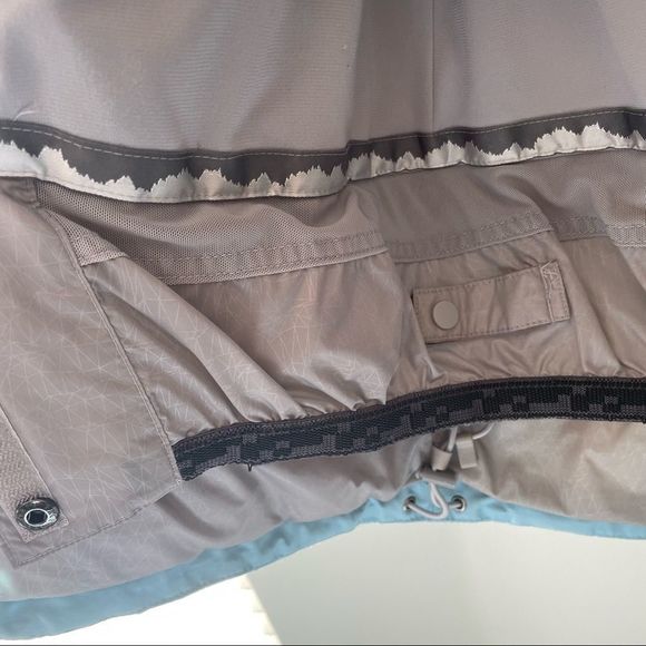 GUC, Northface Jacket, Size Small - Picture 10 of 11